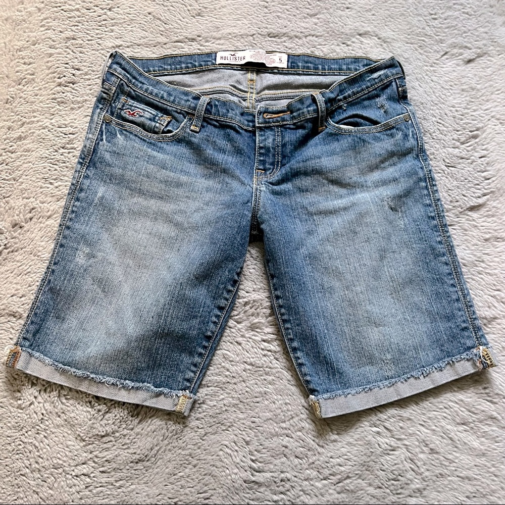 Hollister Bermuda Shorts size 5
